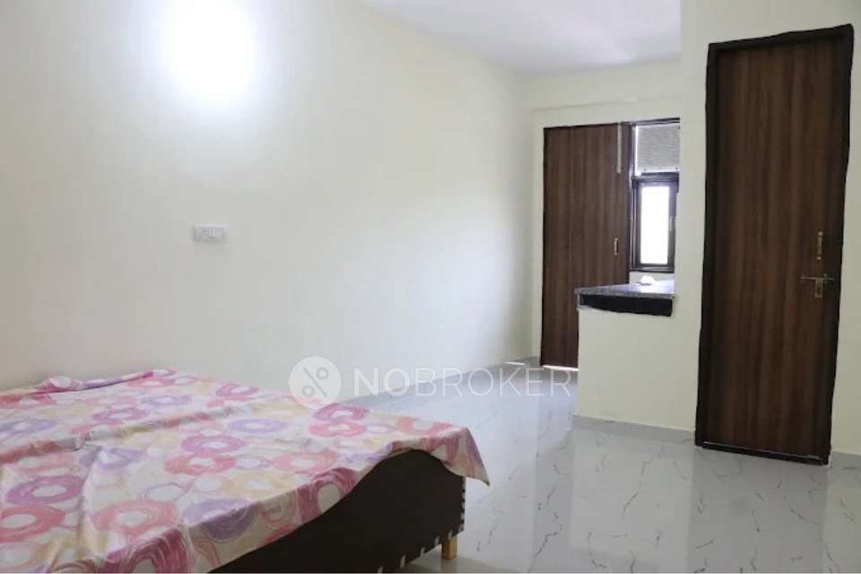 Shared Room for Female In 1 RK  In Badshapur Sector 68 In Manu Homes 1rk