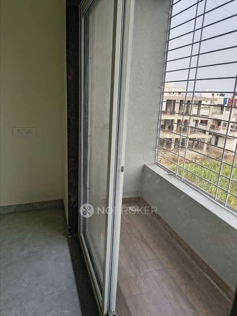 1 BHK Flat In Maitri Nivas  for Rent  In Hxvp+f5j, Bawadi Rd, Wagholi, Pune, Maharashtra 412207, India