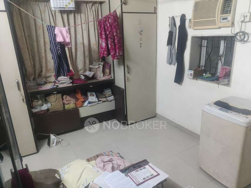 1 BHK Flat In Gokul Apartment, Malad East For Sale  In Malad East