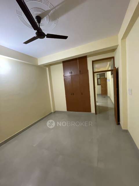 1 BHK Flat In Sb for Rent  In  New Ashok Nagar