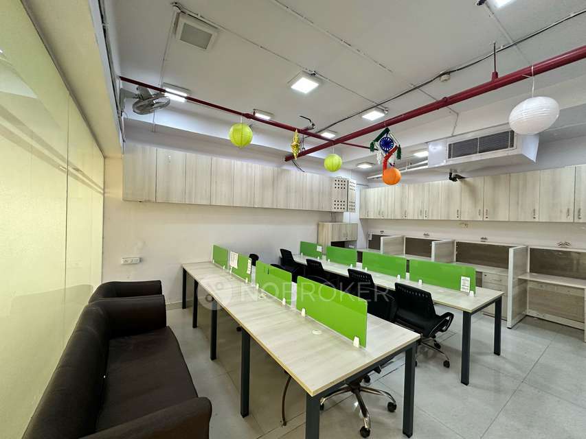Office Space in Bara Hindu Rao, Delhi for Rent 