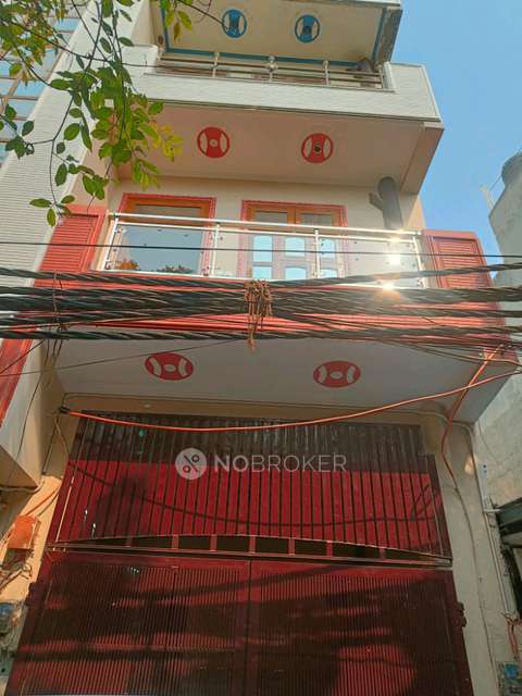 2 BHK Flat In Weat Sagarpur for Rent  In West Sagarpur, Sagar Pur