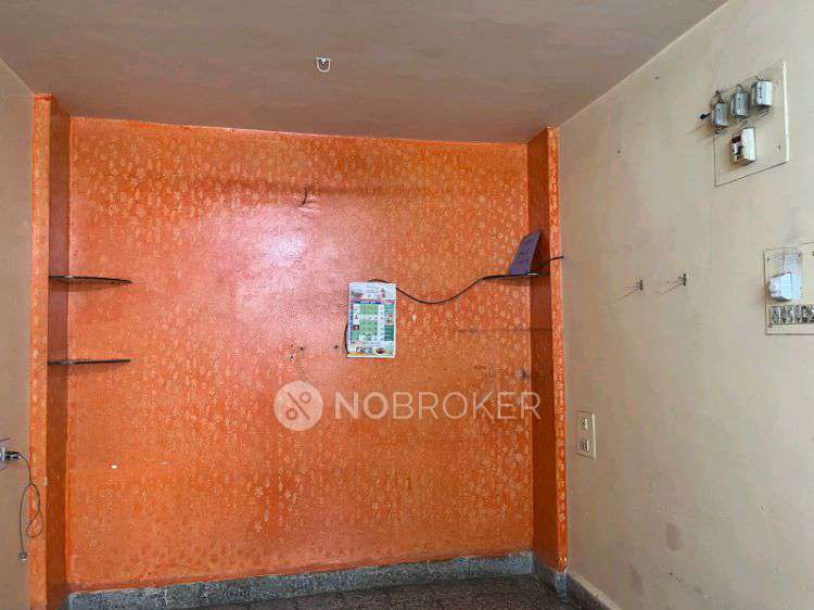 Shared Room for Female In 1 BHK  In We Have A 1bhk Flat, And 2 Girls (working In It) Are Already Staying Here.
We Are Looking For One More Girl To Join Us.

? Rent: ?4,000
? Deposit: ?8,000
?? Location: Kanchan Plaza Society, Near Lokseva Hanuman Mandir, Gadital, Hadapsar
 In Gw3j+p4p, Bhosale Garden Rd, Aru Nagar, Triveni Nagar, Hadapsar, Pune, Maharashtra 411028, India