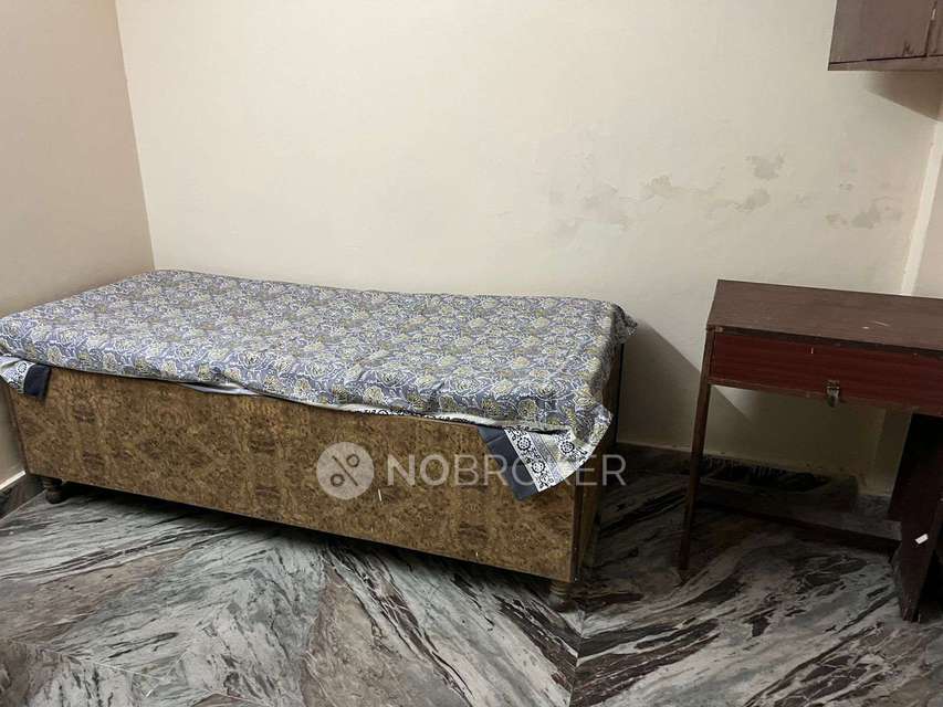 PG for Girls in Laxmi Nagar