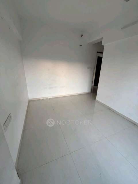 2 BHK Flat In Shraddha Pinnacle For Sale  In Vikhroli East Tagore Nagar.1