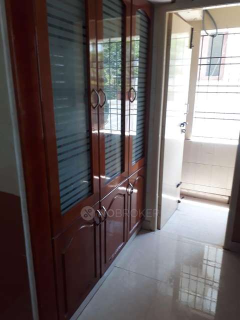 2 BHK Flat In Sai Bharath Apartment For Sale  In Thoraipakkam