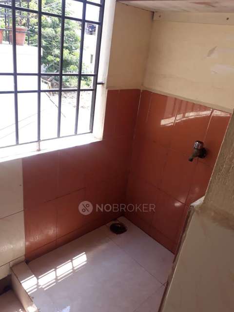 2 BHK Flat In Sai Bharath Apartment For Sale  In Thoraipakkam