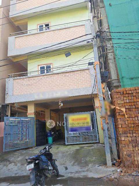 PG for Girls in Gowlidoddy