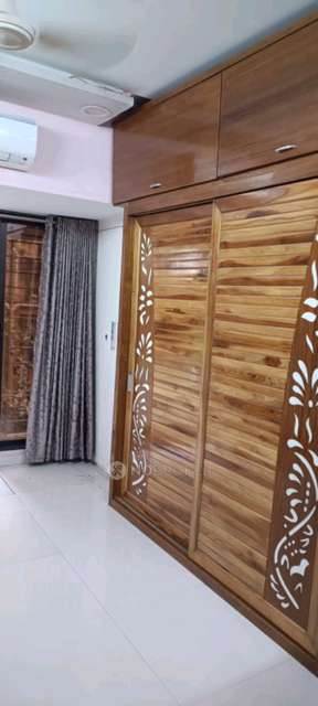 2 BHK Flat In Prachiti Chsl  For Sale  In Goregaon West