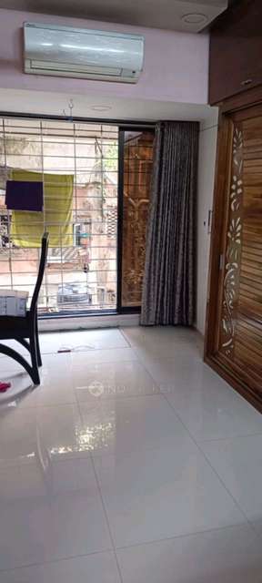 2 BHK Flat In Prachiti Chsl  For Sale  In Goregaon West