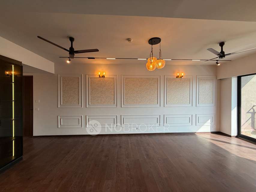 3 BHK Flat In Krisumi Waterside Residences for Lease  In Waterfall Residences