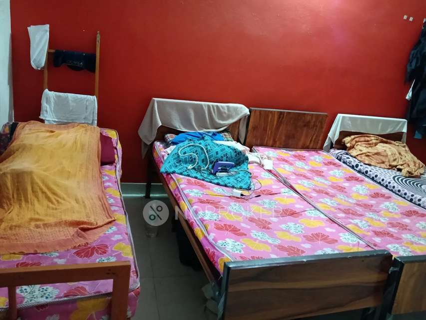 PG for Boys in  Mahalakshmi Layout