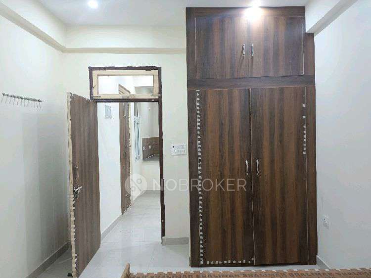 1 BHK Flat In Savita Sadan for Rent  In Fcq7+55c, Sector 167, Chhaproli Khadar, Noida, Uttar Pradesh 201304, India
