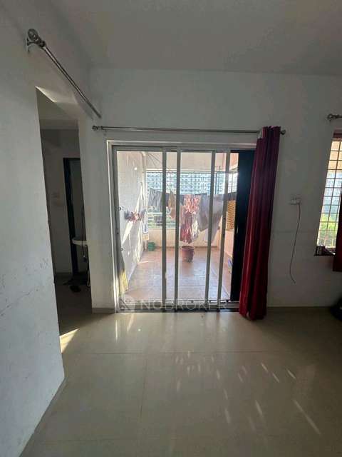 Single Room for Female In 1 BHK  In Siddhant Divine In Wagholi