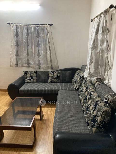 2 BHK Flat In Varma Villa for Rent  In Vile Parle West