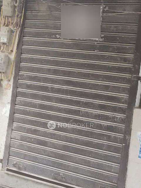Shop in Uttam Nagar, Delhi for sale 