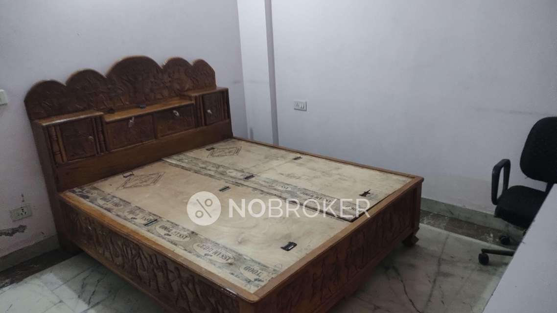 2 BHK Flat For Sale  In Chhatarpur