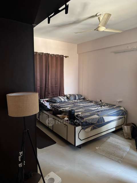 Single Room for Male In 3 BHK  In Mantri Premero In Doddakannelli