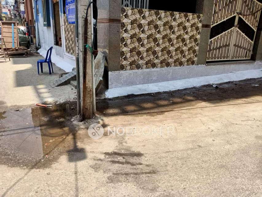 4+ BHK Flat In Ester Apartment For Sale  In  Btm Layout