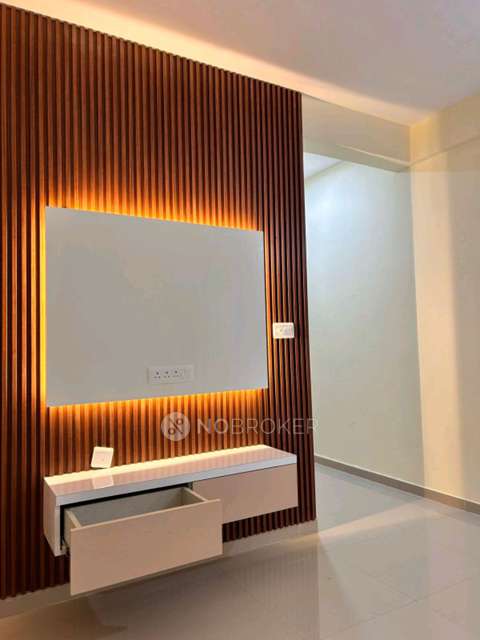 3 BHK Flat In Pyramid Altia for Rent  In Sector 70