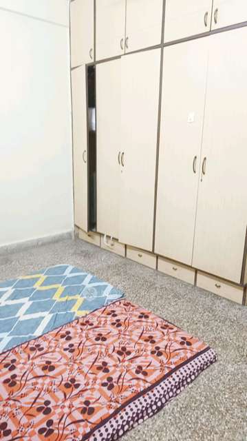 Shared Room for Female In 2 BHK  In Chintamani Housing Society Aundh In Aundh