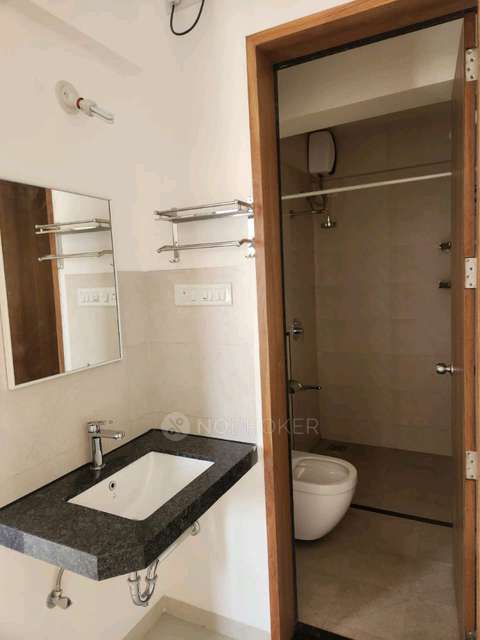 3 BHK Flat In Arohini Coop Hsg Soc for Rent  In Dahanukar Residency