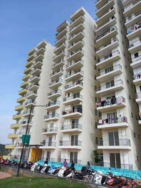 2 BHK Flat In Supertech Basera For Sale  In Sector 79