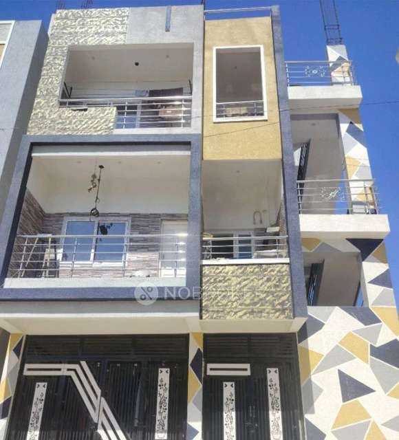 2 BHK Flat For Sale In Harmain Villa