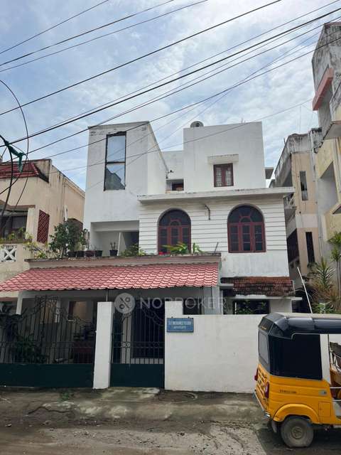 2 BHK House for Rent  In Palavakkam