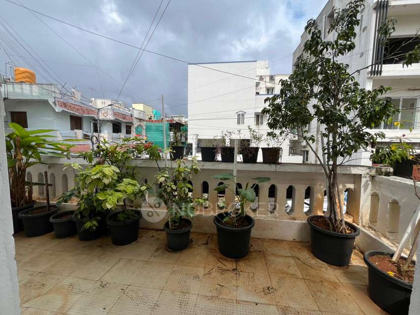 2 BHK House for Rent  In Palavakkam