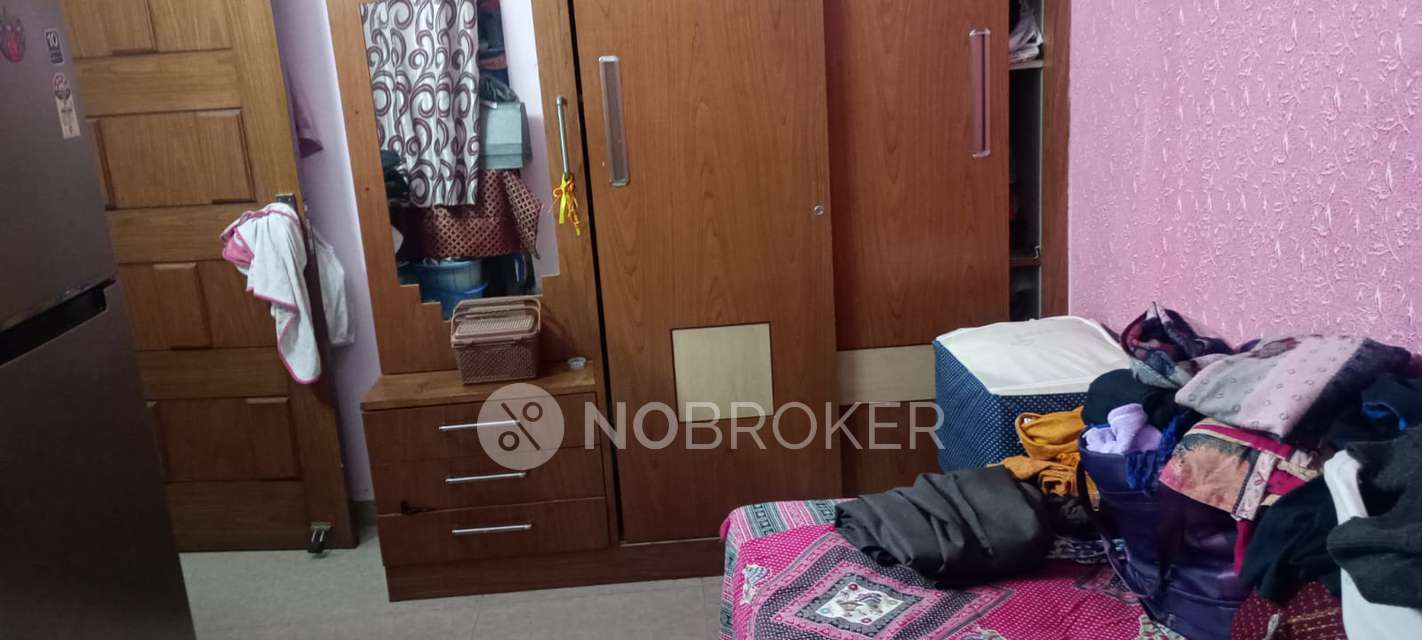 Shared Room for Male In 3 BHK  In Hari Om Apartment In Hari Om Apartment