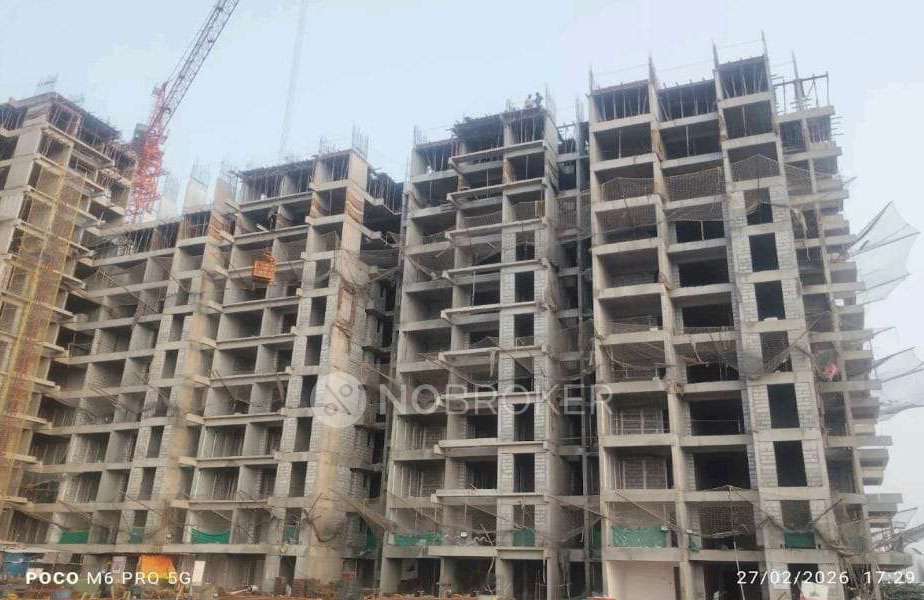 3 BHK Flat In Casagrand Elinor For Sale  In Navalur