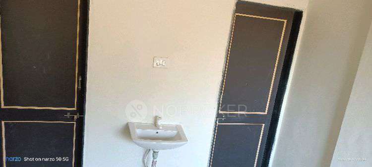 1 RK Flat In Shiv Krupa for Rent  In  Dhankawadi