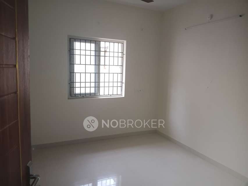 2 BHK Flat In Karthik Chitra, Kundrathur for Rent  In 8th East Street