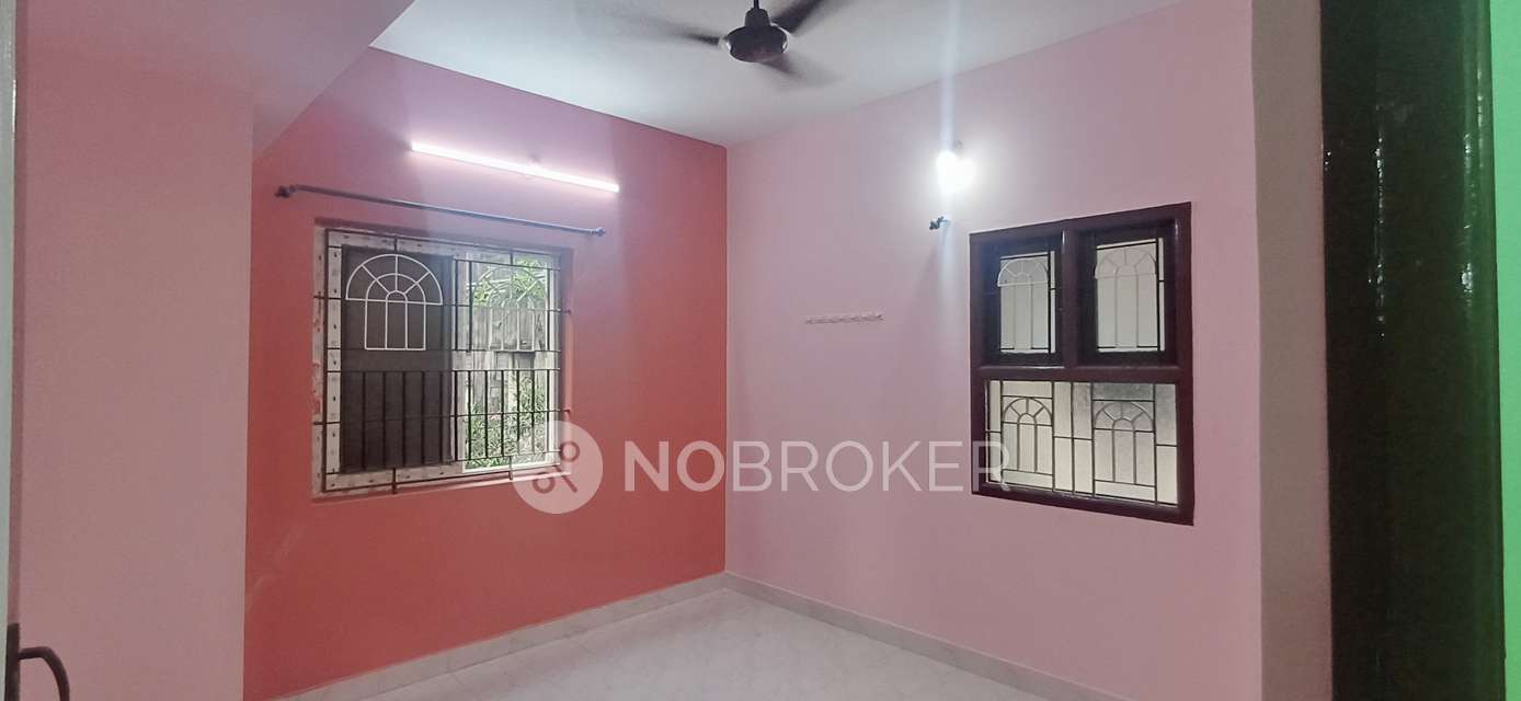3 BHK Flat In Kannan Apartment For Sale  In Madipakkam