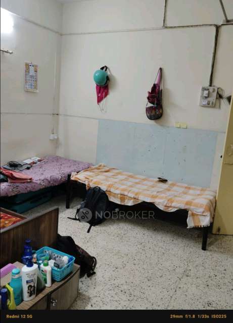 PG for Girls in Samadhan Apartment