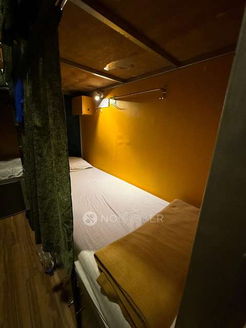 PG for Boys in Andheri East