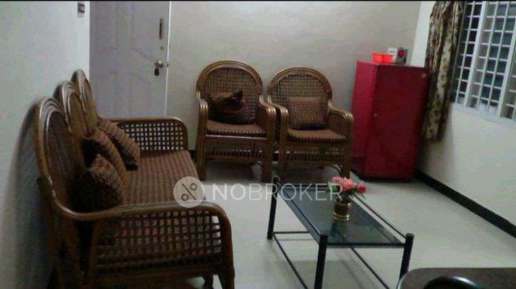 1 BHK Flat In Saraswathi Apparment for Rent  In Mylapore