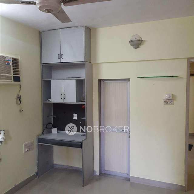 2 BHK Flat In Sainath Garden For Sale  In Mulund East