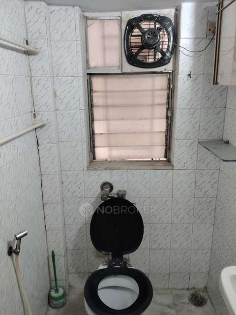 2 BHK Flat In Sainath Garden For Sale  In Mulund East