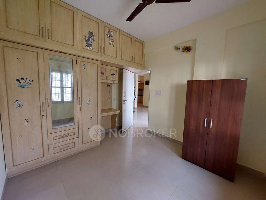 2 BHK Flat In Om Residency, Kadugodi For Sale  In Kadugodi