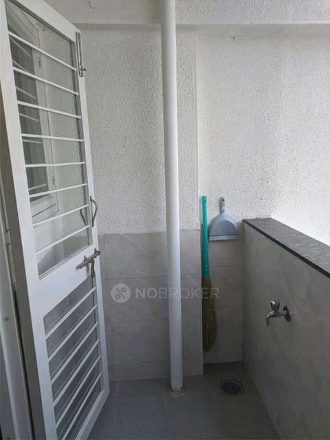 2 BHK Flat In Suvan Shades for Rent  In Shades Co-operative Housing Society, 585, Deccan Paper Mill Rd, Near Hadapsar Railway Station Road, Koregaon Park Annexe, Mundhwa, Pune, Maharashtra 411036, India