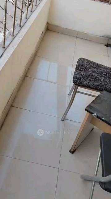 PG for Girls in Bakshi Cottage