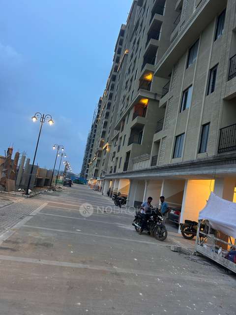 3 BHK Flat In Casagrand First City For Sale  In Sholinganallur