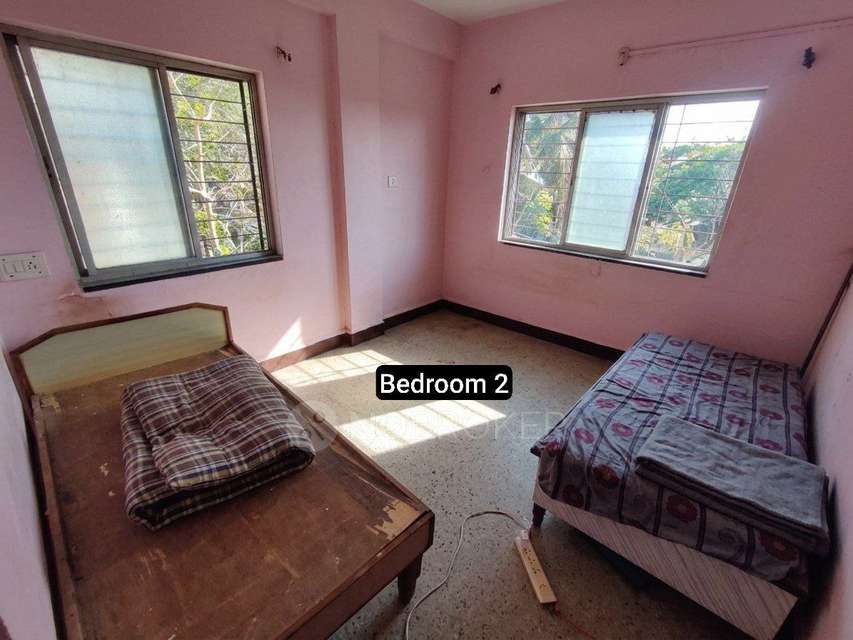 Shared Room for Male In 2 BHK  In Lig  In Shivaji Nagar 