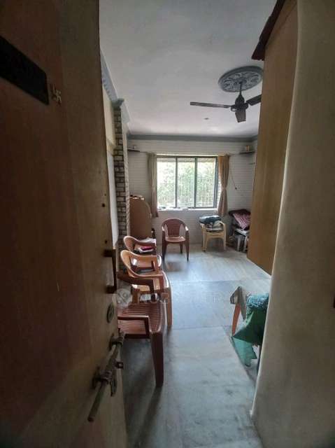 1 BHK Flat In Shantinath Darshan Apartment For Sale  In Malad West