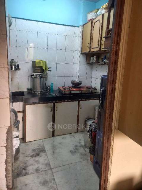 1 BHK Flat In Shantinath Darshan Apartment For Sale  In Malad West