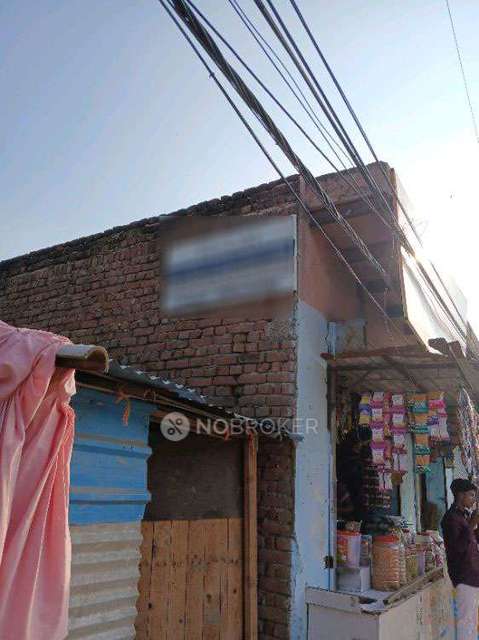 Godown/Warehouse in Rangpuri, Gurgaon for sale 