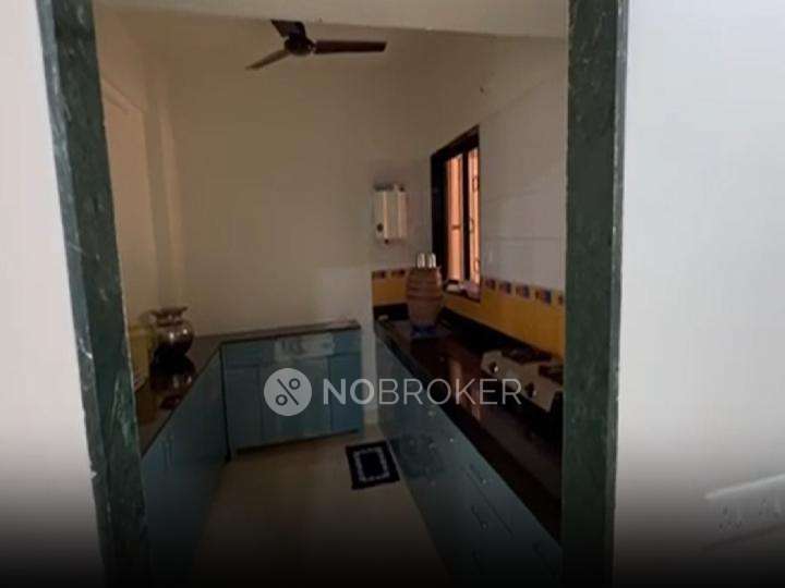 3 BHK Flat In Silver Dale Co Op Hsg Socy Bt Kawade Road for Rent  In Bt Kawade Bus Stop