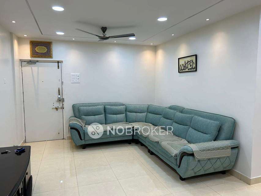 3 BHK Flat In Silver Dale Co Op Hsg Socy Bt Kawade Road for Rent  In Bt Kawade Bus Stop
